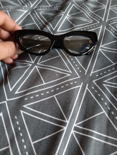 Gucci glasses with plain - , lens